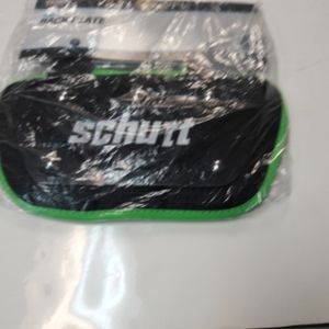 SCHUTTS YOUTH BACK PLATE